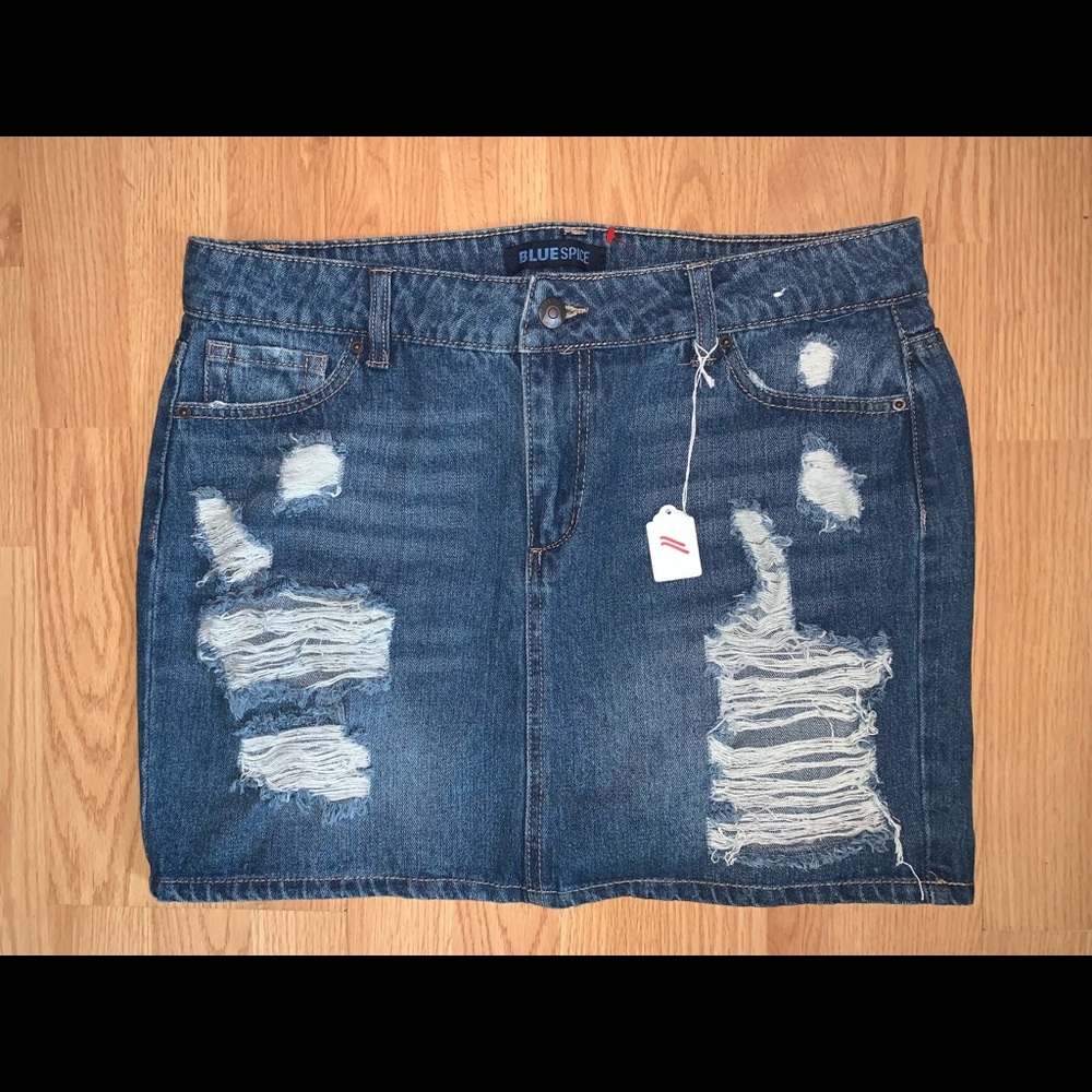 Blue spice distressed denim mini skirt
